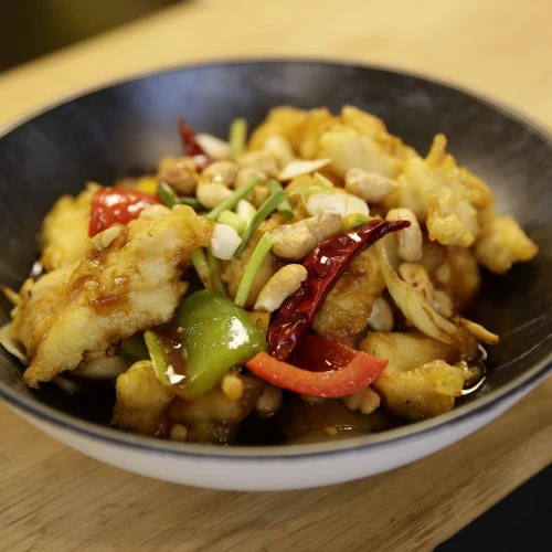 Poulet sauté aux noix de cajou